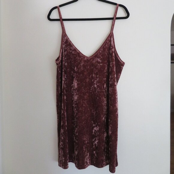 NWT Bozzolo | Size Large | Pink Dusty Rose Velvet Festival Mini Slip Dress - Picture 1 of 6